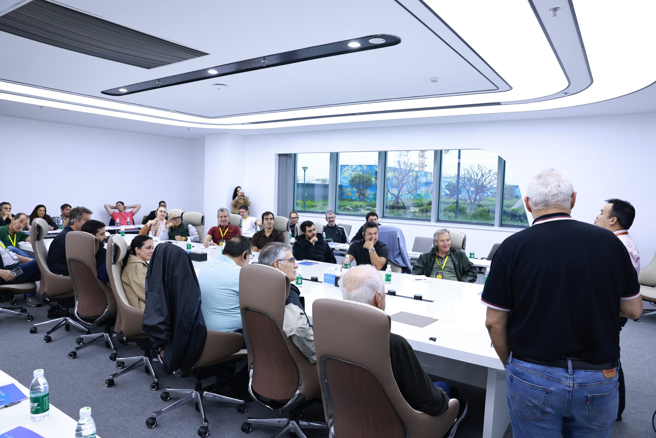 Foreign delegation in a separately arranged exchange session during a company visit in China